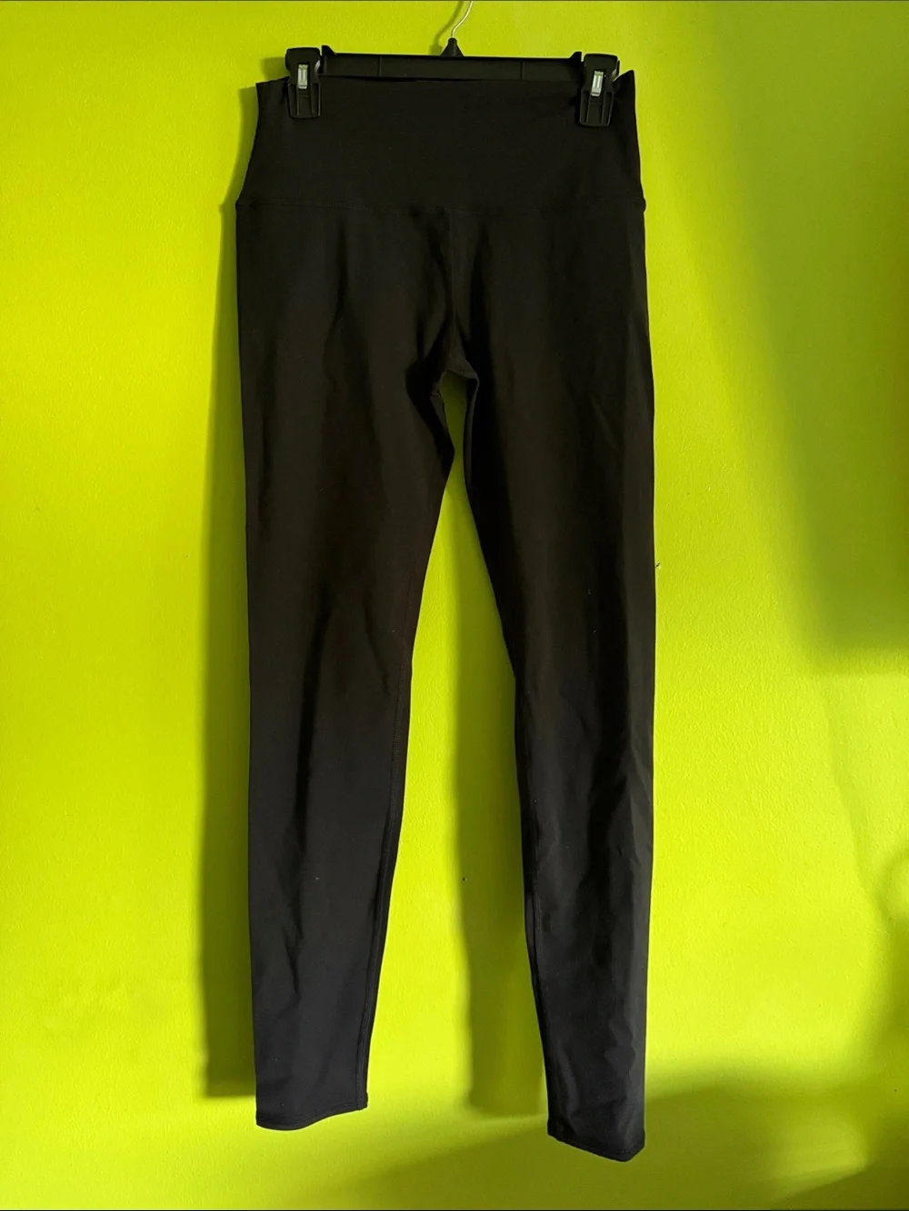 NWT ALO Yoga Black High Waist Airbrush Leggings Size L